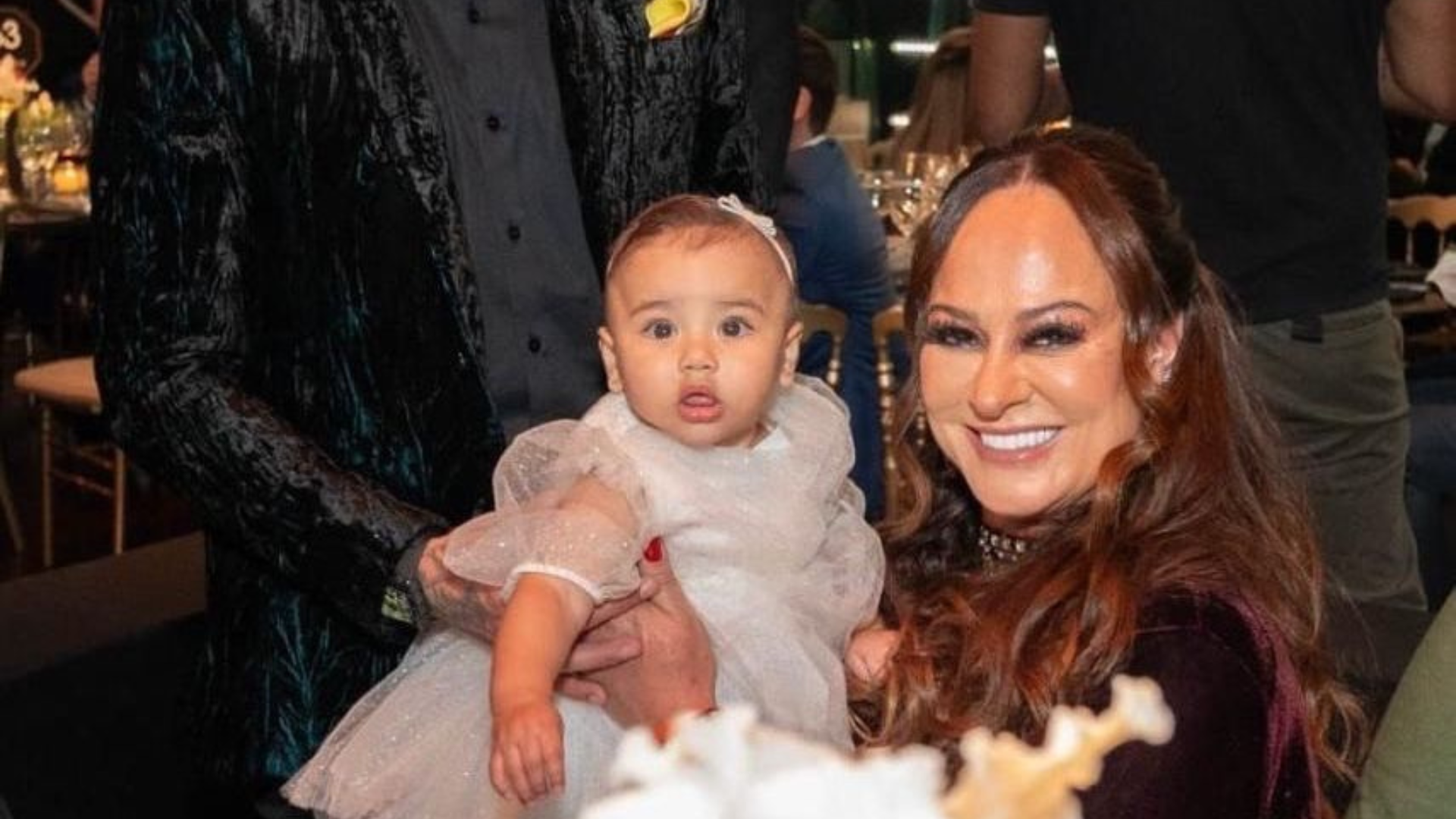 Mãe de Neymar e Mavie