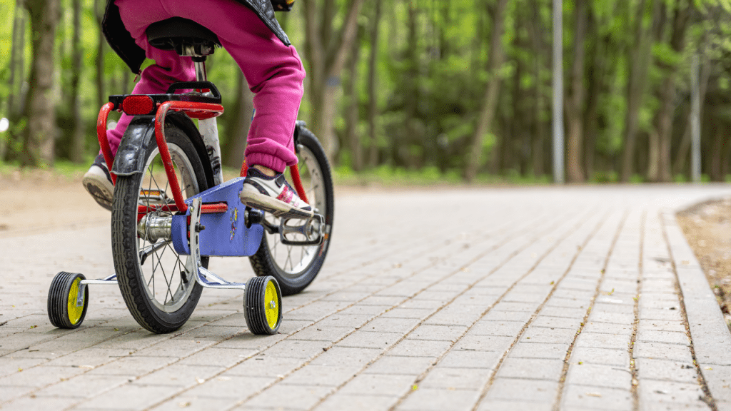 andar de bicicleta
