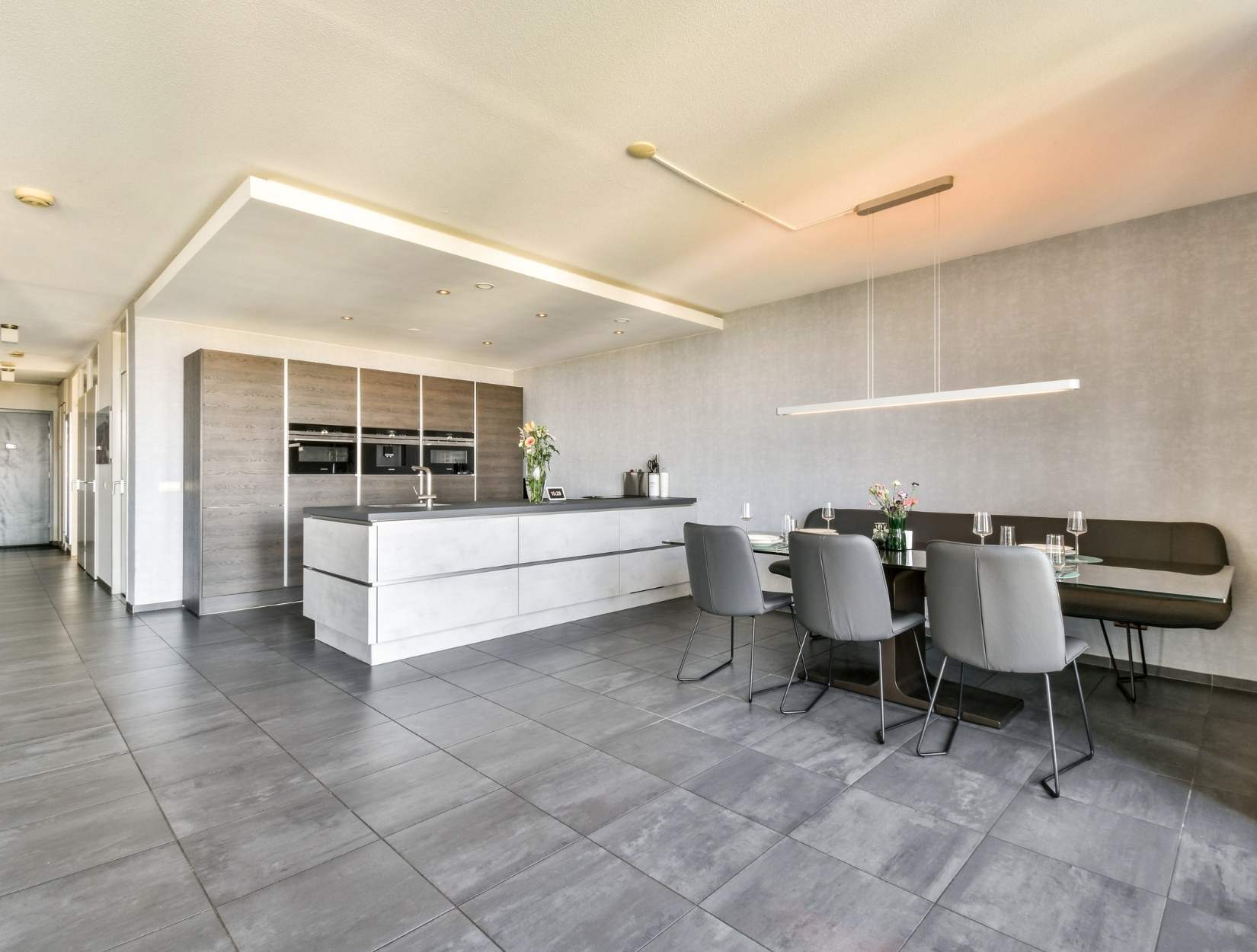 Can cleaning improve home value Atlanta