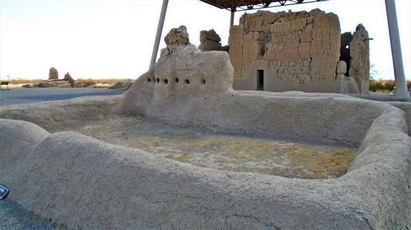 Casa Grande Ruins National Monument, located at 1100 West Ruins Road in Coolidge, Pinal County, Arizona, is an archaeological site and ruins of the Pre-Columbian Hohokam culture dating from c.12th century-15th century. "Casa Graade" (Big House) is