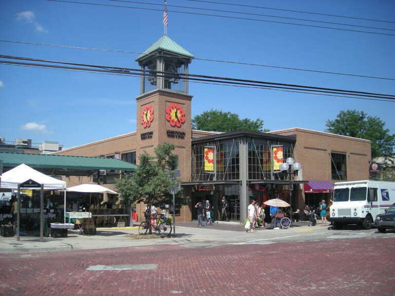 Kerrytown Market &amp; Shops in Ann Arbor, Michigan (United States).