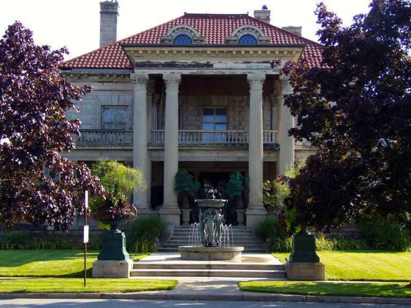 Beiger House, 317 E. Lincolnway Mishawaka