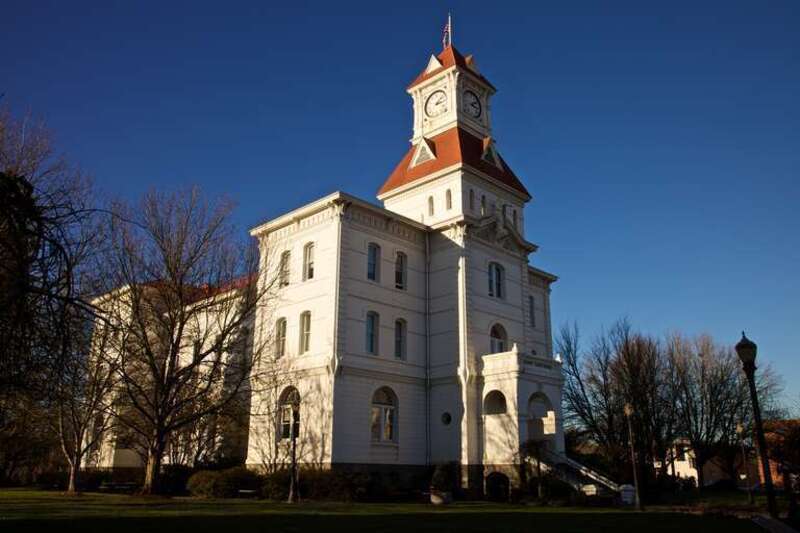 Courthouse in Corvallis, Oregon, Benton County, Oregon, US