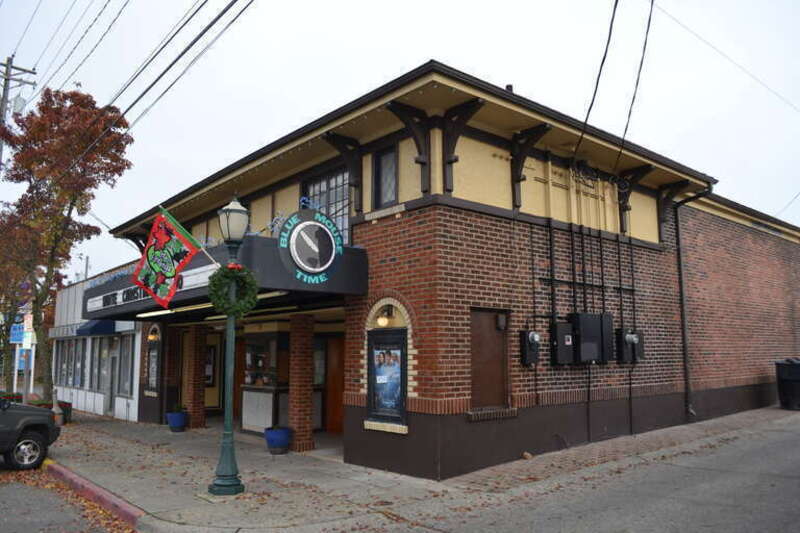 Blue Mouse Theater (Tacoma, Washington)