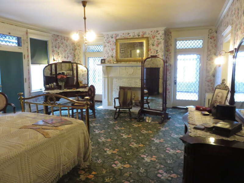 Bedroom in Campbell House in Spokane, Washington in 2018


This is an image of a place or building that is listed on the National Register of Historic Places in the United States of America. Its reference number is 74001979.
