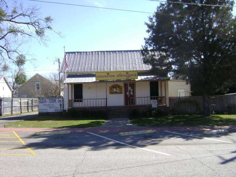 Canine Designs (pet groomer), 1913 Baytree Pl., Remerton, Lowndes County, Georgia