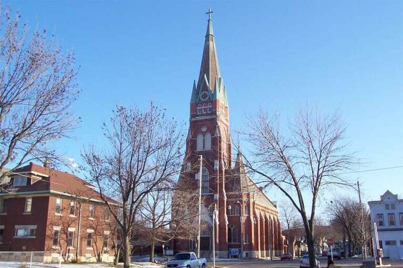 Copyright © 2006 Sulfur
Christ Evangelical Lutheran Church is located in the historic Walker's Point district of Milwaukee, Wisconsin.