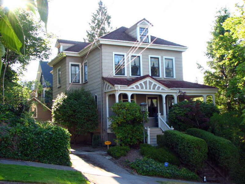 The historic Clarke–Mossman House (built 1893), located at 1625 Northwest 29th Avenue in Portland, Oregon, United States, is listed on the US National Register of Historic Places.


This is an image of a place or building that is listed on the