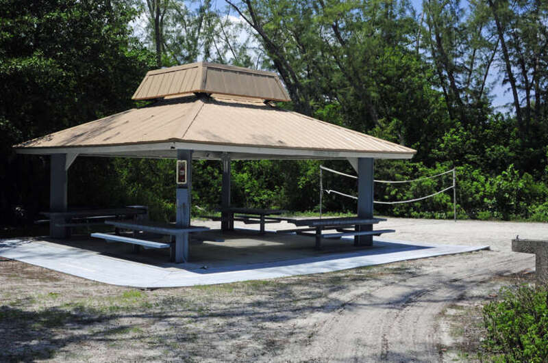 Deerfield Island Park - Picnic Shelter