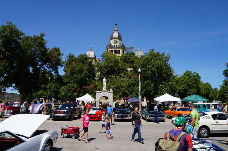 Hickory Street during the Arts, Antiques &amp; Autos Extravaganza in Denton, Texas (United States).
