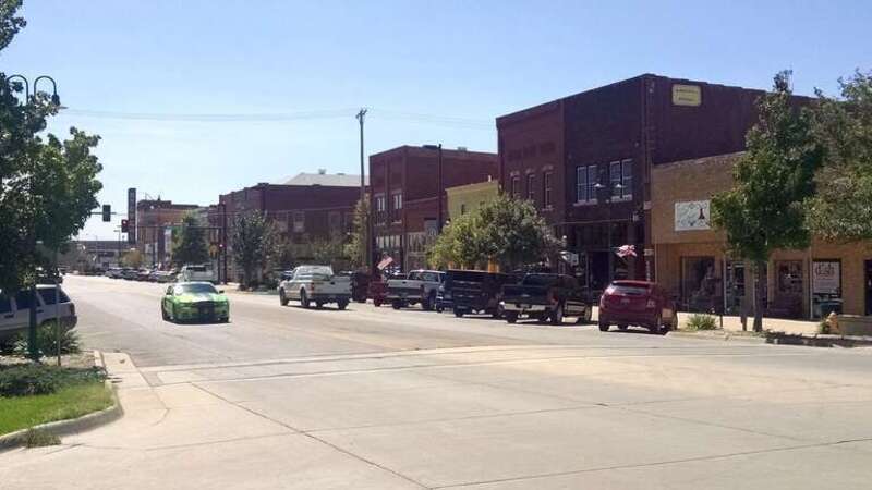 Downtown Core South Historic District, Generally bounded by C Ave., the alley south of Sherman, and Washington and Poplar Sts. Hutchinson