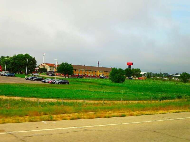 Econo Lodge®