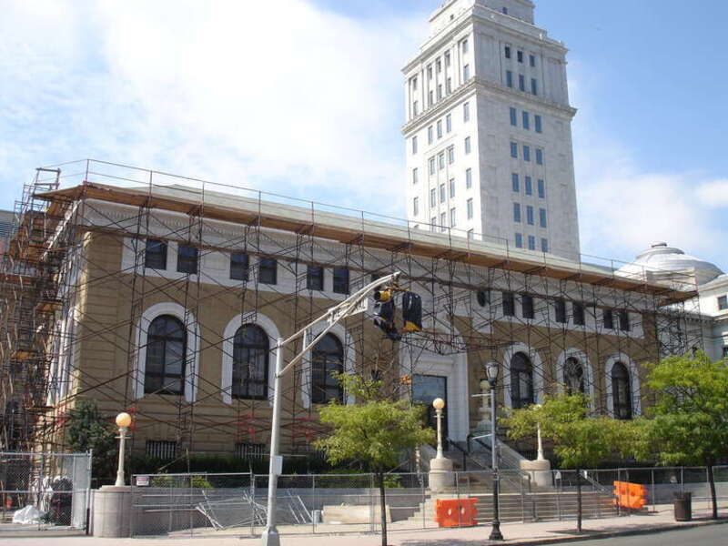 I took this photo of the Elizabeth Public Library myself on September 2, 2011