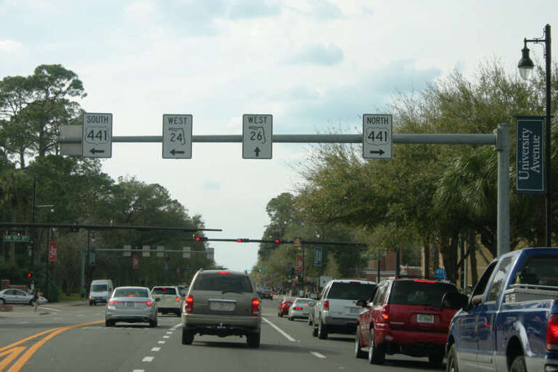 FL26w-US441nsFL24signs-13thStreet