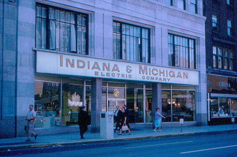 The local customer service office of Indiana &amp; Michigan Electric Co., in downtown Fort Wayne.