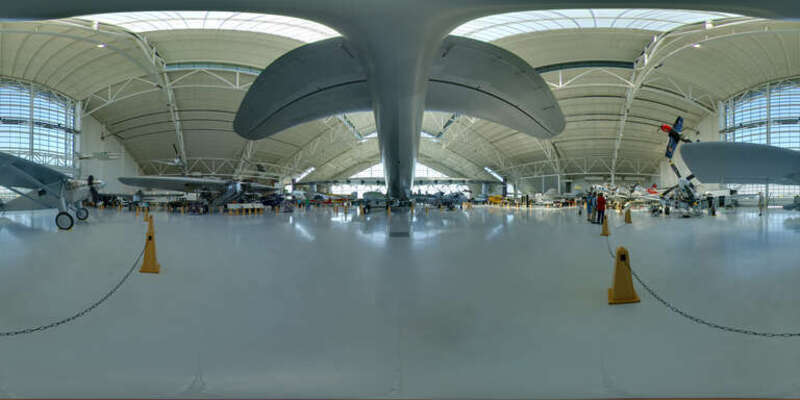 The tail of the Spruce Goose, the world's biggest airplane ever, designed and built by Howard Hughes. See the movie "Aviator" for details.

<a href="http://theseblog.free.fr/panoviewer/?photo=5988488521" rel="noreferrer nofollow">Immersive
