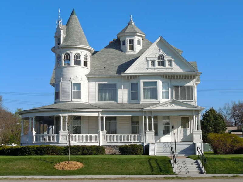 Andrew M. Hargis House on the NRHP since June 9, 1978. At 1109 W. 2nd St.,	Grand Island, Hall County, Nebraska.  Now houses the Women's Club of Grand Island
