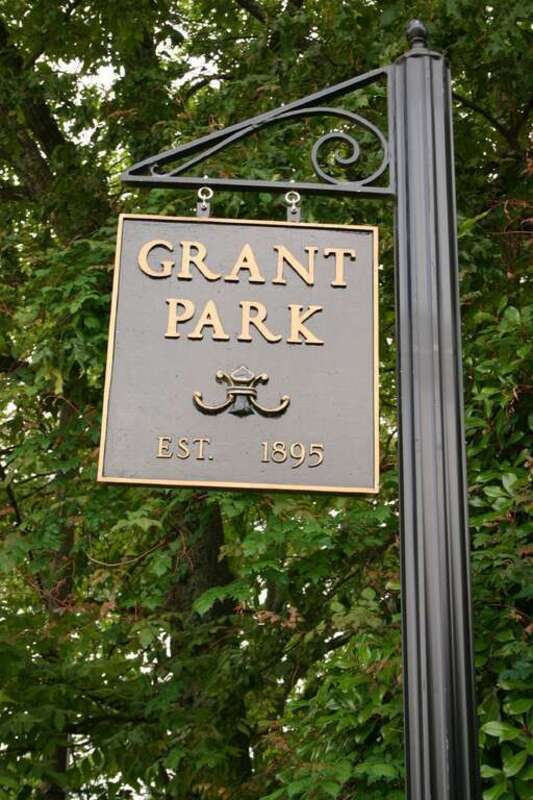 Grant Park signGrant Park