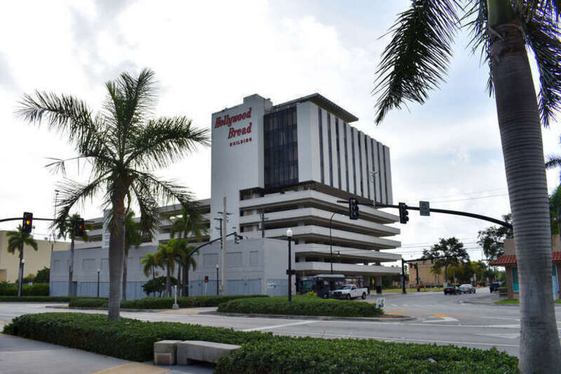 The Hollywood Bread Building (1969) in Hollywood, Florida, was home to the Hollywood Bread Company, founded by Eleanor Hansberry.