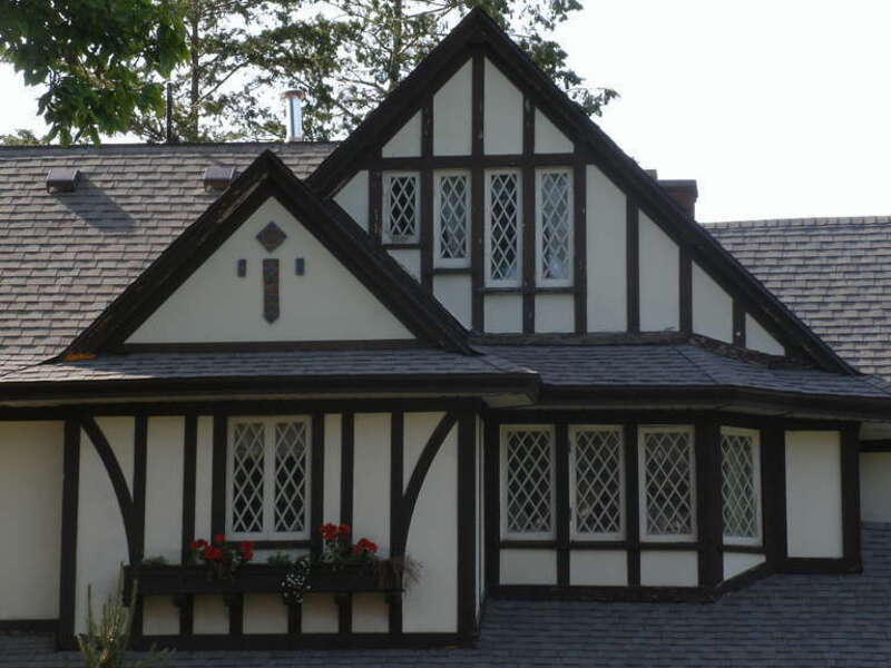 John G. Ayling House