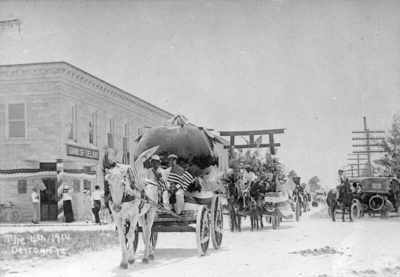 Persistent URL: floridamemory.com/items/show/31747
Local call number: RC08812
Title: July 4th parade: Delray Beach, Florida
Date: July 4, 1914
Physical descrip: 1 photoprint - b&amp;w - 8 x 10 in.
Series Title: Reference Collection

Repository: