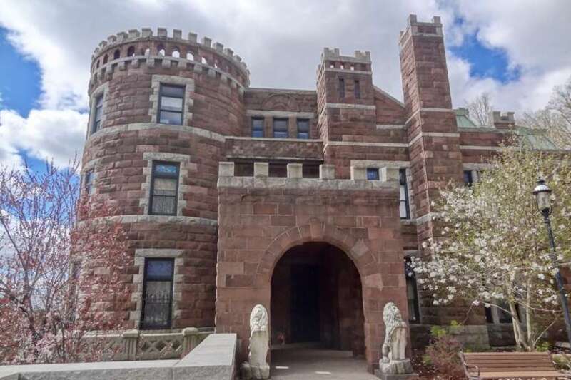 Marble lions by the entrance to Lambert Castle in Paterson, New Jersey. 


This is an image of a place or building that is listed on the National Register of Historic Places in the United States of America. Its reference number is 76001180.
