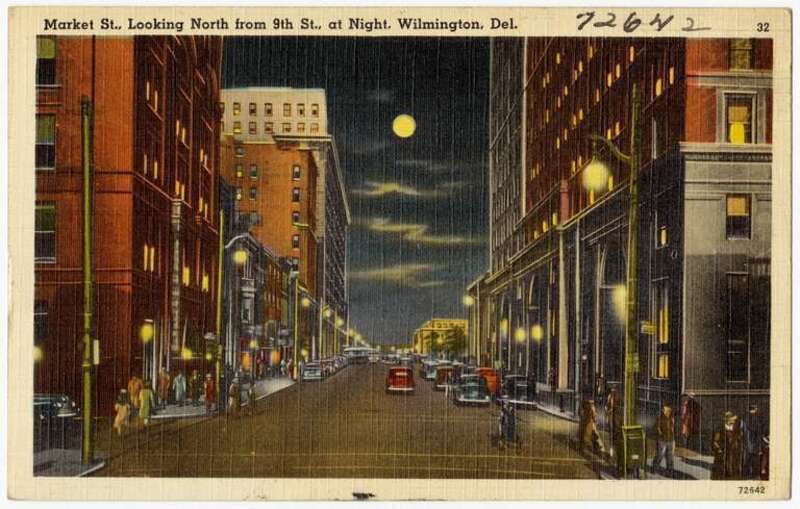Title: Market St., looking north from 9th St., Wilmington, Del.
Subjects: Cities &amp; towns
Places: Delaware > New Castle (county) > Wilmington
Notes: Title from item.
Extent: 1 print (postcard) : linen texture, color ; 3 1/2 x 5 1/2