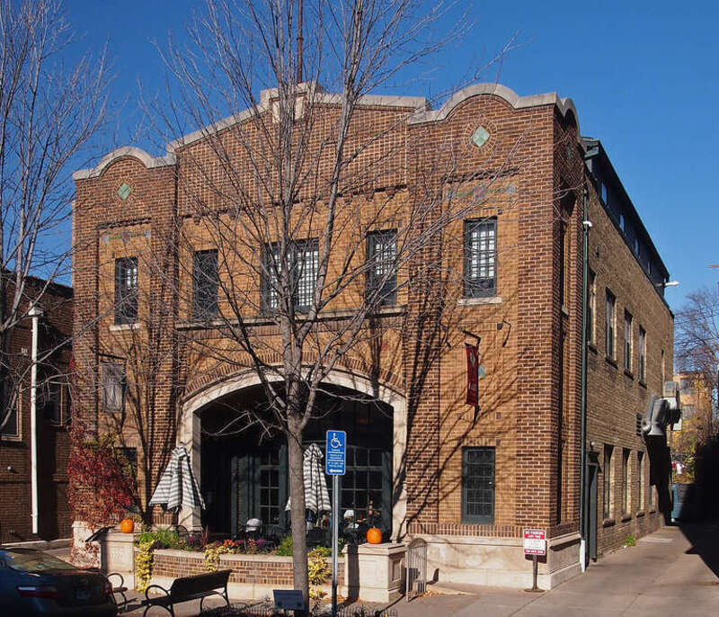 Former Minneapolis Fire Department Station 28, now the Harriet Brasserie restaurant, 2724 43rd St W, Minneapolis, Minnesota, USA.  Viewed from the south.  


This is an image of a place or building that is listed on the National Register of Historic