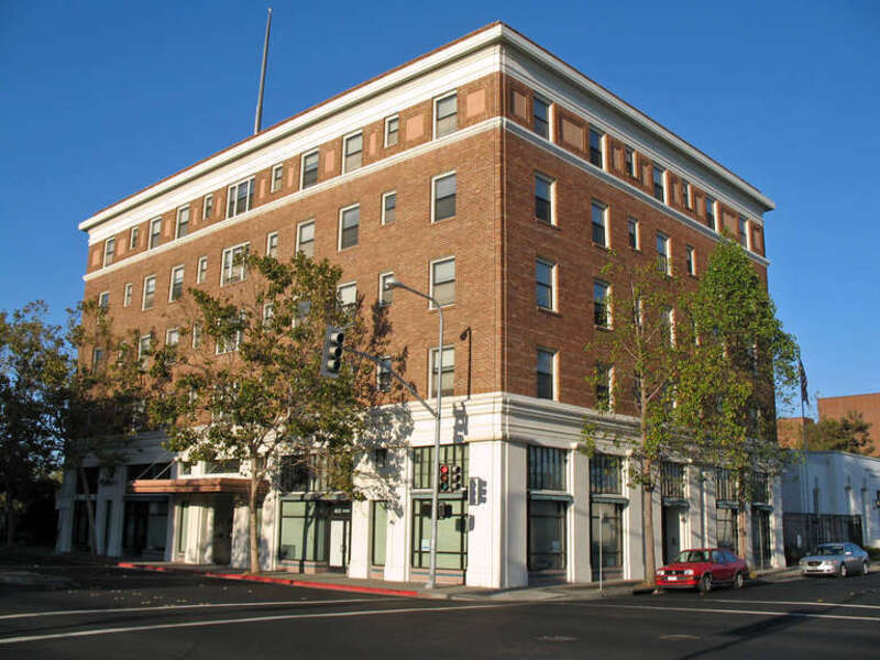 w:National Register of Historic Places listings in Contra Costa County, California.

New Hotel Carquinez, 410 Harbour Way, Richmond, California, USA. Photographed 2008-09-21 from the southwest corner of Harbour Way and Nevin Ave. Camera