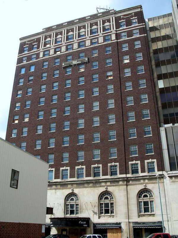 w:National Register of Historic Places listings in Stark County, Ohio Onesto Hotel, 2nd St. and Cleveland Ave., NW, Canton, Ohio



This is an image of a place or building that is listed on the National Register of Historic Places in the United
