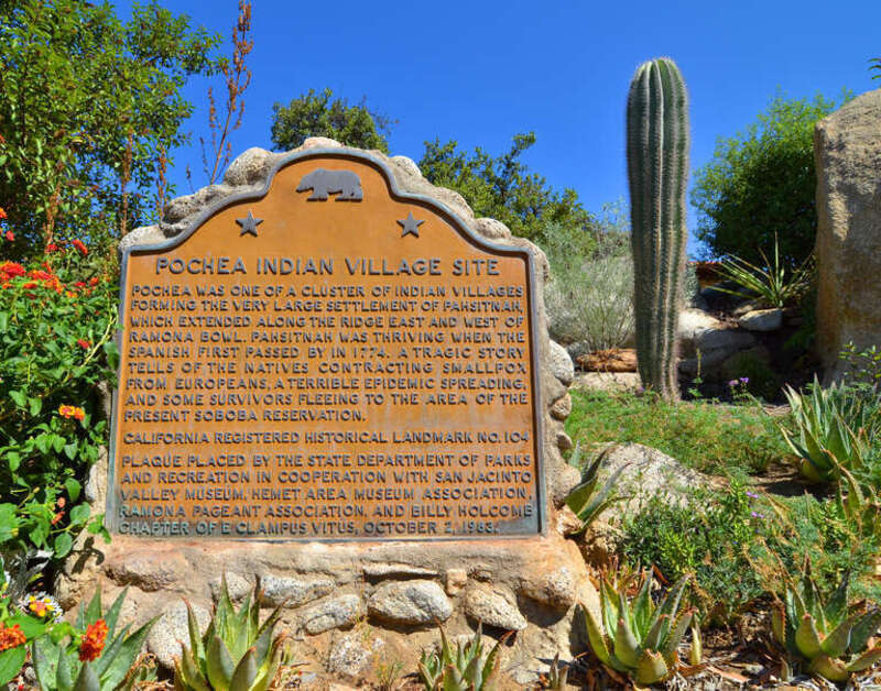 Historical marker at "SITE OF INDIAN VILLAGE OF POCHEA."
At the Ramona Bowl, 27400 Ramona Bowl Road (S. Girard Street), Hemet, California.
Pochea was one of a cluster of Luiseno Indian villages forming the very large settlement of Pahsitnah, which