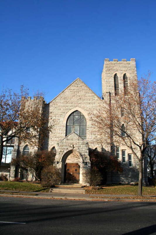 Lyndale &amp; 28th, the chuch moved away from this site and held its final service 10/29/06