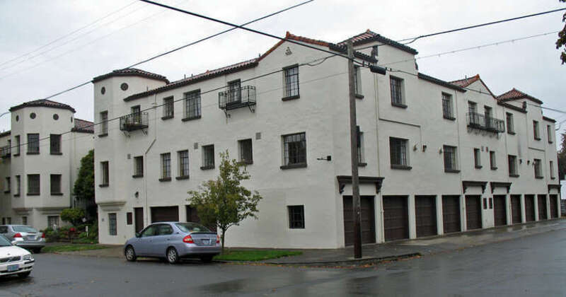 w:National Register of Historic Places listings in Northeast Portland, Oregon.

Salerno Apartments, 2325 NE Flanders St, Portland, OR. Photographed October 25, 2009 from the southeast corner of NE Flanders St. and NE 24th Ave.  Camera