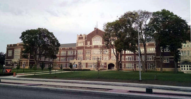 Scott High School pictured after extensive renovation.
Object location41° 40′ 08.57″ N, 83° 33′ 14.63″ W View this and other nearby images on: OpenStreetMap 41.669047;  -83.554063