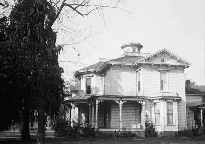 Slocum House, Vancouver, Washington.  Listed on the National Register of Historic Places. HABS image.