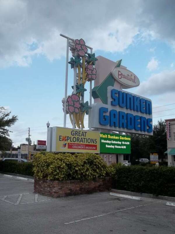 St. Petersburg, Florida: Sunken Gardens (Florida)