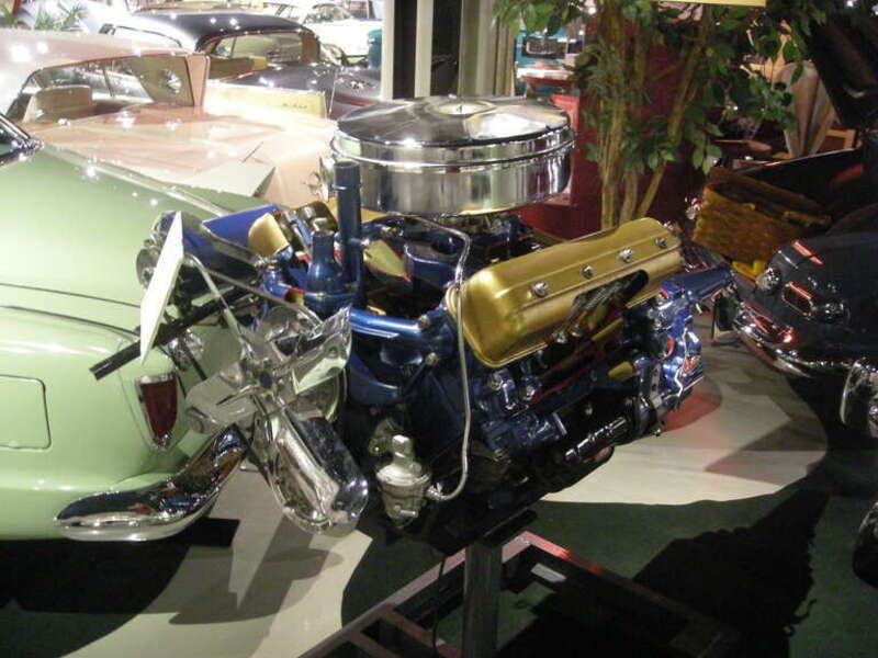 A Studebaker V8 engine at the Studebaker National Museum in South Bend, Indiana (United States).