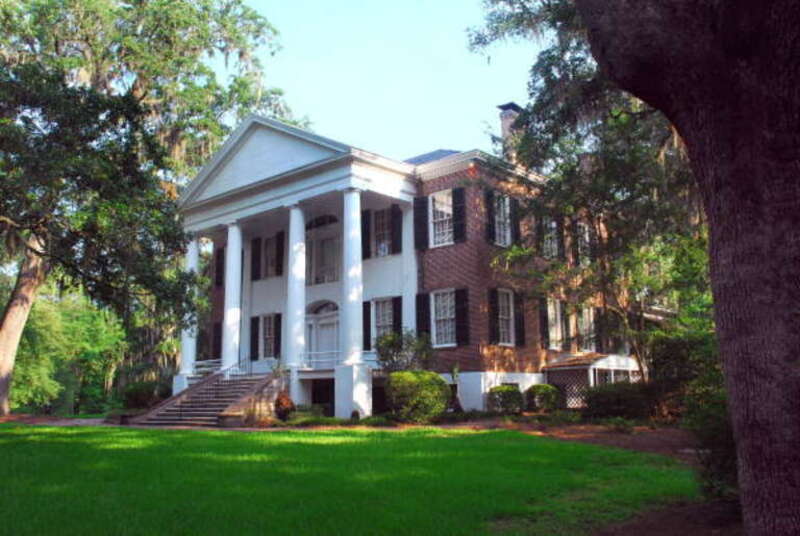 Local call number: DG00364 
Title: The Call-Collins House, The Grove: Tallahassee, Florida
Date: August 2011 
General note: Territorial governor Richard Keith Call built The Grove in the 1820s and 1830s. The Grove was home to members of the Call and
