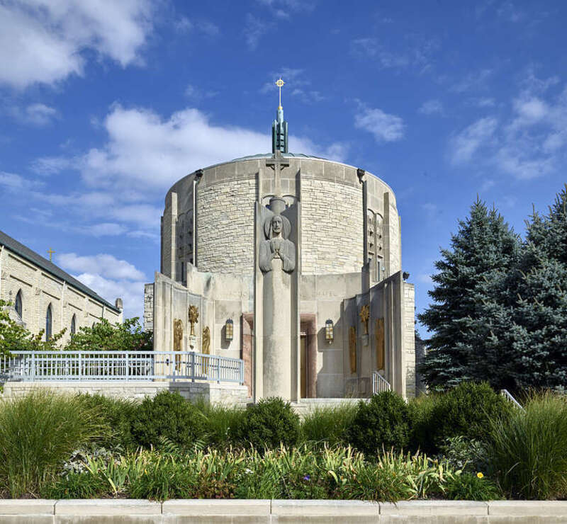 Title: The MacDougal Memorial Chapel in Fort Wayne, Indiana. The chapel, which was dedicated in 1951 and is associated with the Cathedral of the Immaculate Conception, was built with funds provided by Fort Wayne banker Michael C. MacDougal in memory