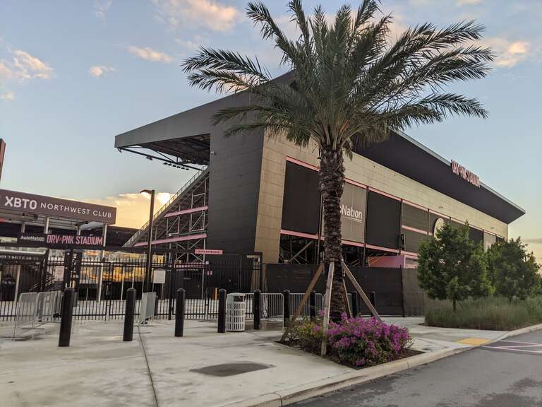 DRV PNK Stadium