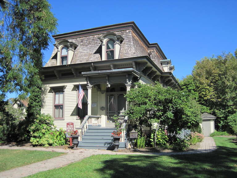 George Clayson House in Palatine (1873). It is now the Palatine Museum.