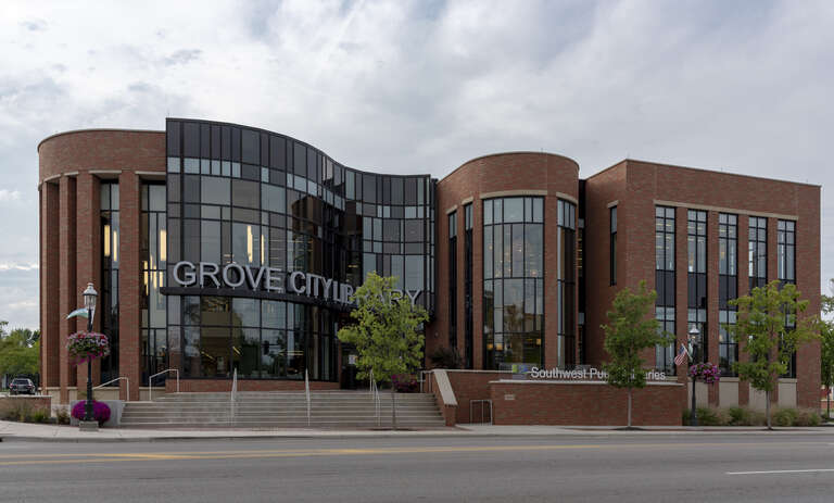 Grove City, Ohio library. Viewed looking northwest.