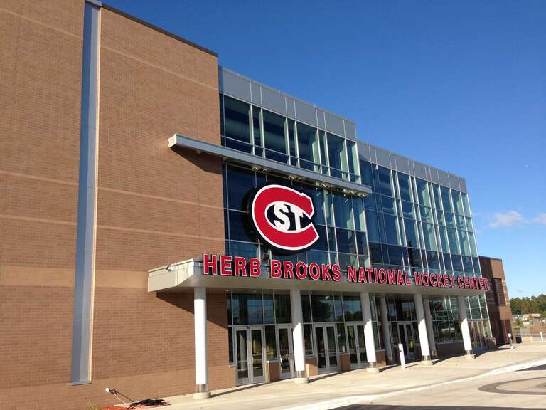 Original text : Photo taken at grand re-opening of the Herb Brooks National Hockey Center"