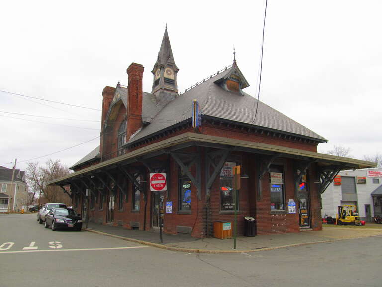 Leominster station in December 2014