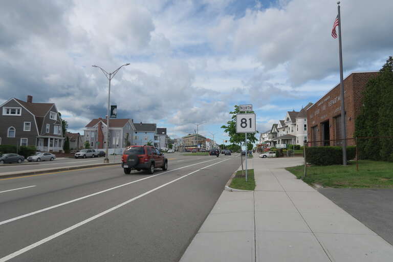 Massachusetts Route 81 northbound, Fall River Massachusetts