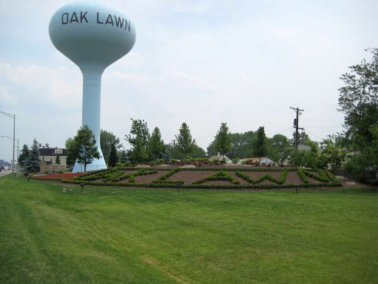Oak Lawn, Illinois.