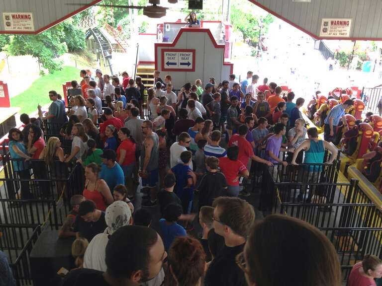 Storm Runner queue area