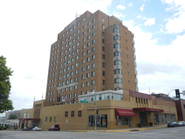 Town House Hotel, 1021 N. 7th St. Trafficway Kansas City