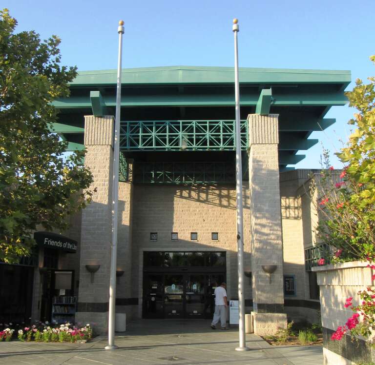 The Aliso Viejo Branch of the Orange County Public Library is located at 1 Journey.