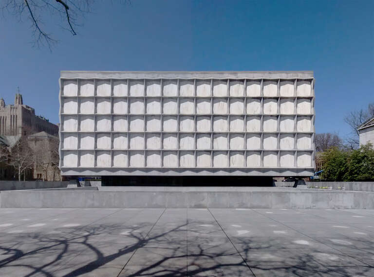 Beinecke Rare Book &amp; Manuscript Library, 1960–1963, Gordon Bunshaft of Skidmore, Owings &amp; Merrill (SOM), Yale University Hewitt Quadrangle (Beinecke Plaza), New Haven, Connecticut
